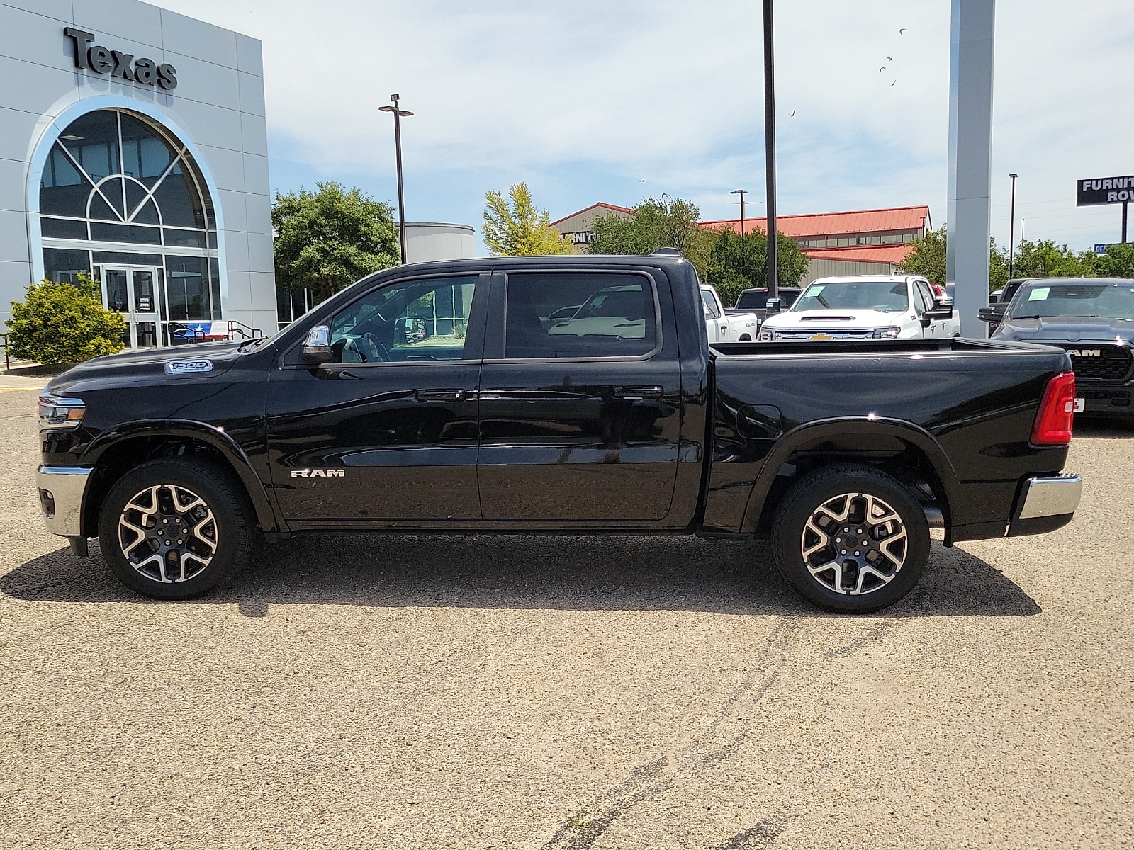 ram ram 1500 pickup 2026 1C6SRFJP3TN249310 image ram ram 1500 pickup 2026 1C6SRFJP3TN249310 image